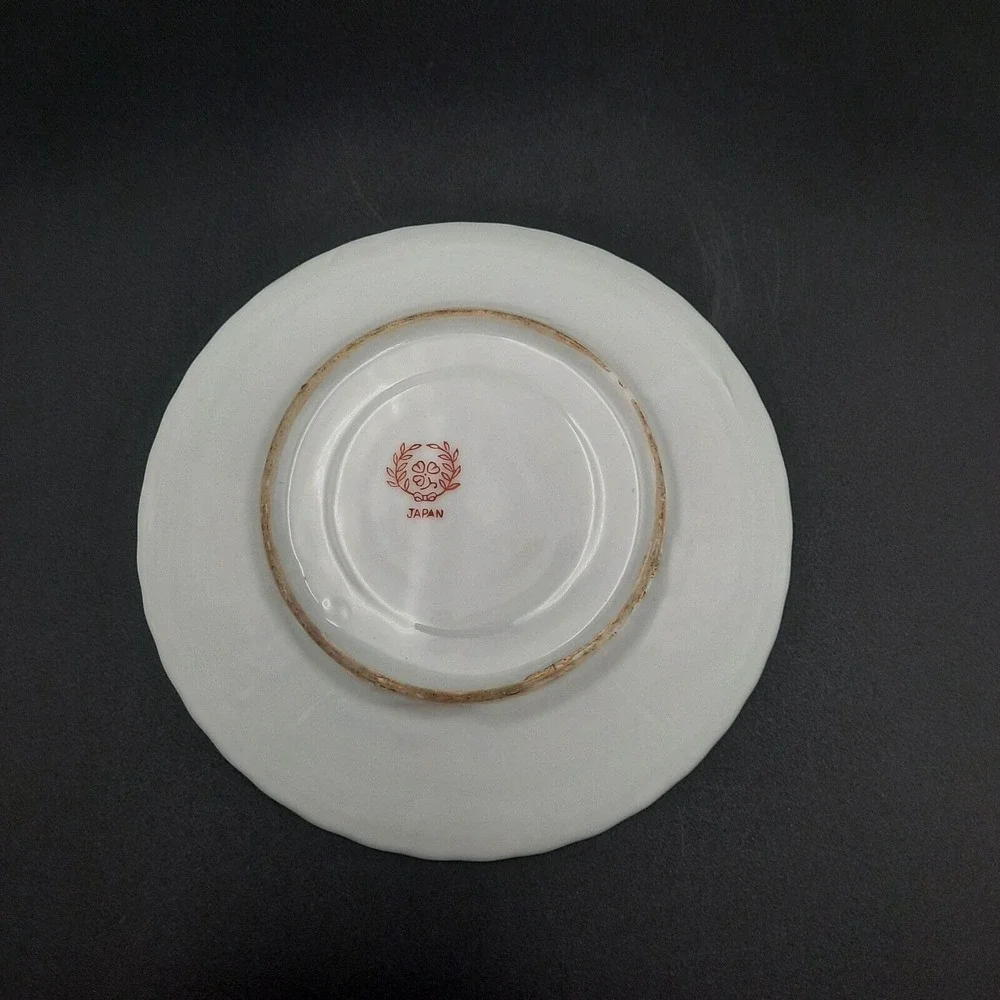Vintage Nippon Yoko Boeki‎ Saucer With Rosebud Design & Gold Trim Made In Japan